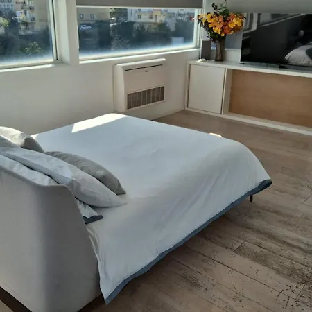 Terrazza Manu - Loft Suspended Over The City-vomero *