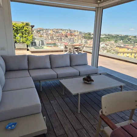 Terrazza Manu - Loft Suspended Over The City-vomero Lägenhet